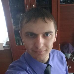 Парни в Томске: Алексей Гущин, 28 - ищет девушку из Томска