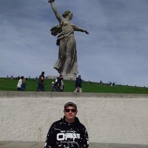 Парни в Волгограде: Дмитрий Малинин, 39 - ищет девушку из Волгограда