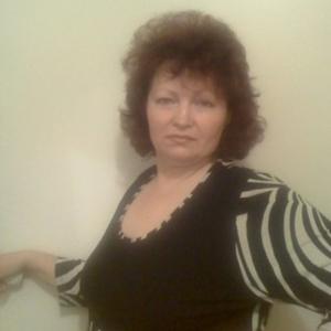 Девушки в Рубцовске: Татьяна Чернова, 58 - ищет парня из Рубцовска