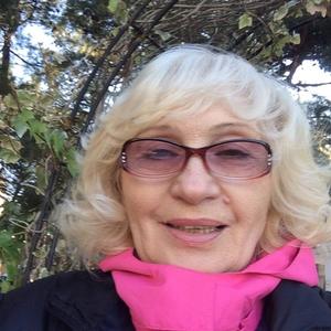 Людмила, 74 года, Москва