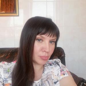 Девушки в Челябинске: Алёна, 48 - ищет парня из Челябинска