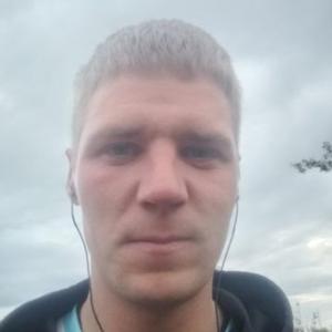 Парни в Пскове: Дмитрий, 28 - ищет девушку из Пскова