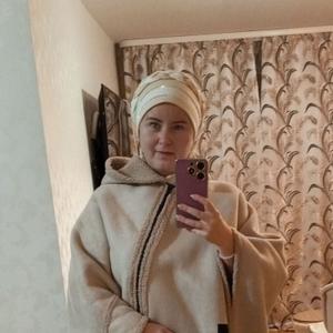 Девушки в Ижевске: Наталья, 44 - ищет парня из Ижевска