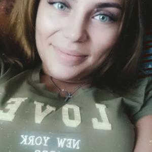 Девушки в Новокузнецке: Екатерина, 27 - ищет парня из Новокузнецка