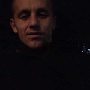 Парни в Калининграде: Артем, 31 - ищет девушку из Калининграда