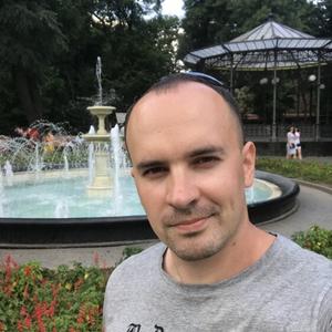 Парни в Бресте (Беларусь): Анатолий, 35 - ищет девушку из Бреста (Беларусь)