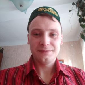 Денис, 30 лет, Красноуфимск