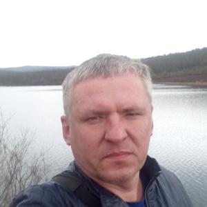 Виталий, 48 лет, Нерюнгри