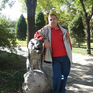 Парни в Барнауле (Алтайский край): Эдуард, 58 - ищет девушку из Барнаула (Алтайский край)