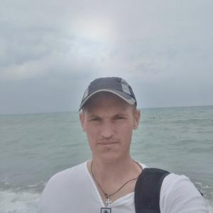 Парни в Нижневартовске: Дима, 42 - ищет девушку из Нижневартовска