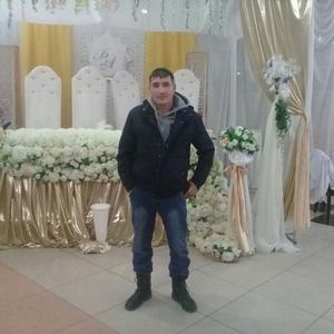 Парни в Омске: Ренат, 45 - ищет девушку из Омска