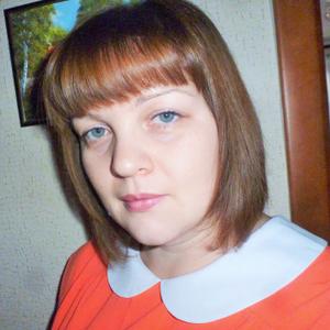 Девушки в Йошкар-Оле: Людмила, 42 - ищет парня из Йошкар-Олы