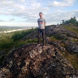 Парни в Мурманске: Николай, 32 - ищет девушку из Мурманска