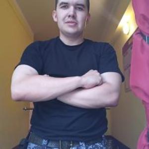 Парни в Кемерово: Сергей Владимирович, 23 - ищет девушку из Кемерово