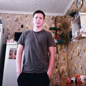 Парни в Магадане: Алексей, 28 - ищет девушку из Магадана