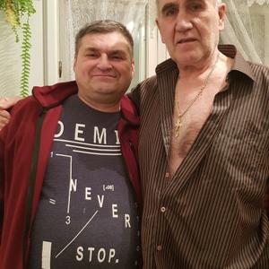 Парни в Екатеринбурге: Евгений, 66 - ищет девушку из Екатеринбурга