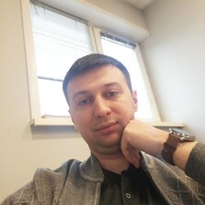 Дмитрий, 32 года, Климовск