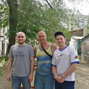 Парни в Саратове: Дмитрий, 51 - ищет девушку из Саратова