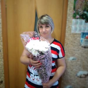 Девушки в Омске: Татьяна Парий, 44 - ищет парня из Омска