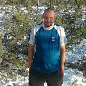 Парни в Саяногорске: Алексей, 43 - ищет девушку из Саяногорска