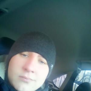 Парни в Губкине: Алексей, 25 - ищет девушку из Губкина