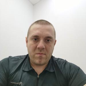 Парни в Ижевске: Виталий, 39 - ищет девушку из Ижевска