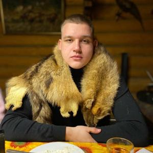 Парни в Смоленске: Владимир, 24 - ищет девушку из Смоленска