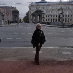 Девушки в Санкт-Петербурге: Ольга, 52 - ищет парня из Санкт-Петербурга