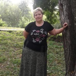 Девушки в Колпна: Ольга, 53 - ищет парня из Колпна
