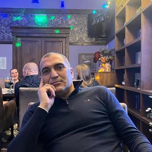 Парни в Ереване: Артем, 43 - ищет девушку из Еревана