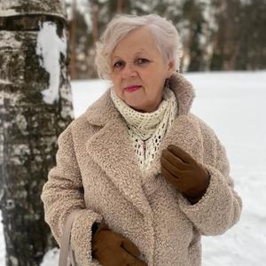 Девушки в Ижевске: Ирина, 65 - ищет парня из Ижевска