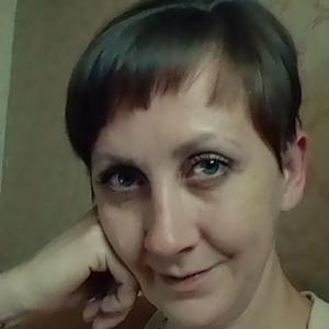 Девушки в Волгодонске: Марина Левшина, 41 - ищет парня из Волгодонска