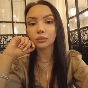 Девушки в Новосибирске: Екатерина, 19 - ищет парня из Новосибирска