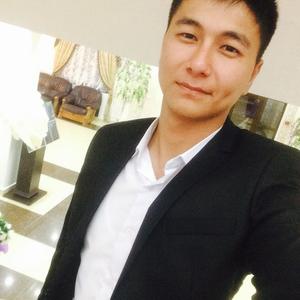 Парни в Кызылорда: Макс, 28 - ищет девушку из Кызылорда