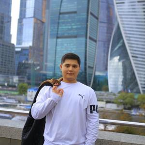 Жавохир, 23 года, Томск