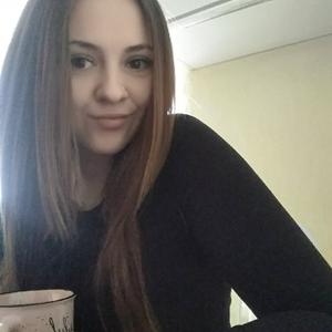 Девушки в Тольятти: Анастасия, 25 - ищет парня из Тольятти