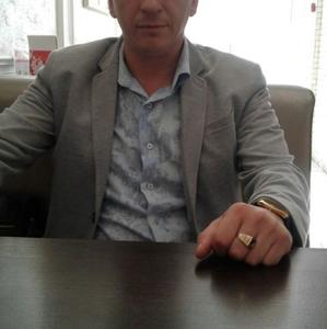 Парни в Нижнекамске: Дмитрий, 40 - ищет девушку из Нижнекамска