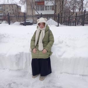 Девушки в Екатеринбурге: Ульяна, 19 - ищет парня из Екатеринбурга