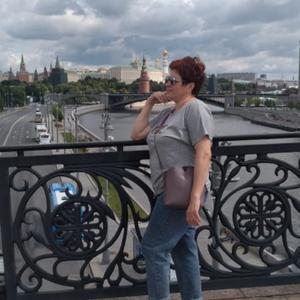 Парни в Казани (Татарстан): Лилия, 53 - ищет девушку из Казани (Татарстан)