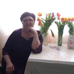Девушки в Екатеринбурге: Фая Каширина, 61 - ищет парня из Екатеринбурга