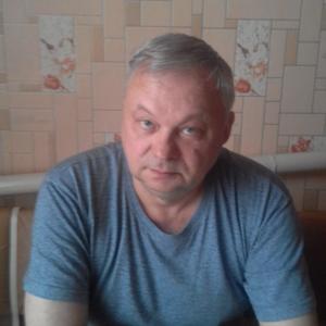Парни в Новоалтайске: Алексей, 61 - ищет девушку из Новоалтайска