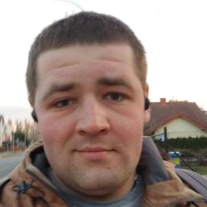 Парни в Каменце (Беларусь): Андрей, 28 - ищет девушку из Каменца (Беларусь)