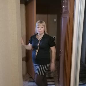 Девушки в Челябинске: Оксана, 47 - ищет парня из Челябинска