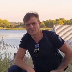 Андрей, 53 года, Радужный