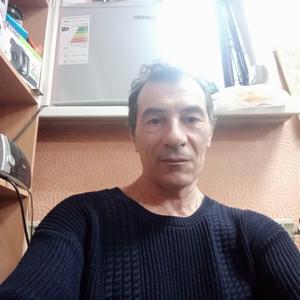 Сергей, 58 лет, Луга