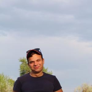 Виктор, 24 года, Волгоград
