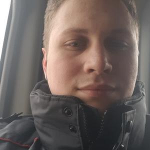 Парни в Томске: Aleksandr, 26 - ищет девушку из Томска