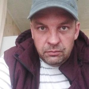 Парни в Бердске: Николай, 45 - ищет девушку из Бердска