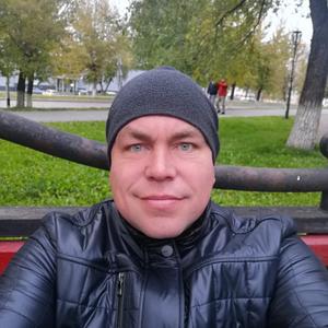 Парни в Кемерово: Антон, 43 - ищет девушку из Кемерово