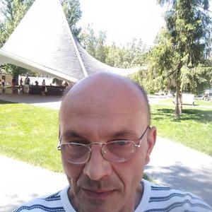 Парни в Харькове: Алексей, 56 - ищет девушку из Харькова